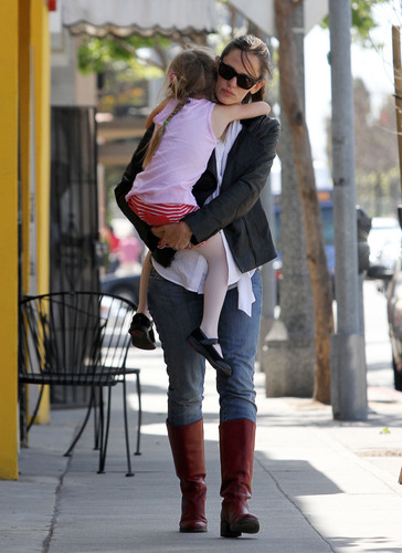 Jen and Violet out and about in Santa Monica 4/14/11