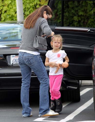  Jen shopping at Country Mart with violet