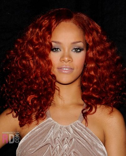  Rihanna - American Idol - April 14, 2011