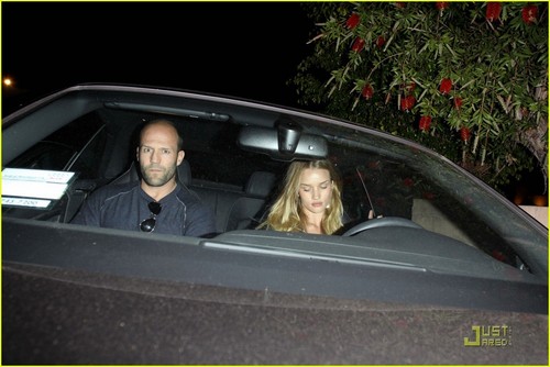  Rosie Huntington-Whiteley Takes Jason Statham for a Drive!
