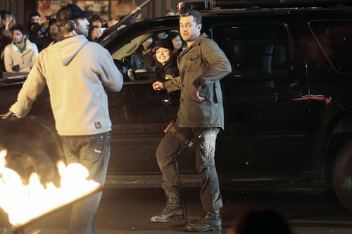  Joshua Jackson On Set Filming TV প্রদর্শনী "Fringe"