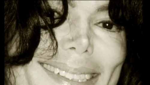  MJ's smile