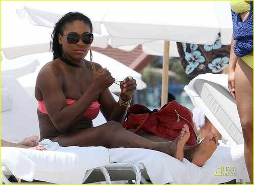  Serena Williams: Bikini সৈকত Body!