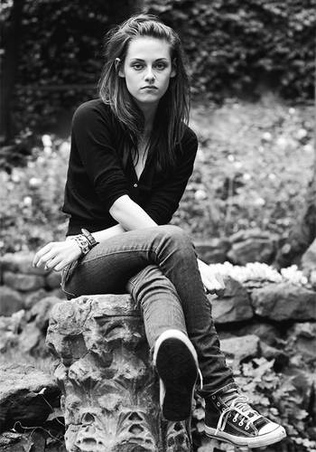 2006: GAP Outtakes - Kristen Stewart Photo (23476280) - Fanpop