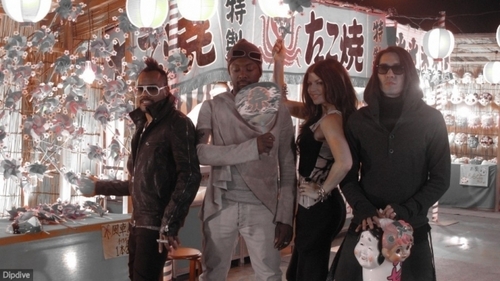  Apl, Will, Fergie And Taboo At Japan
