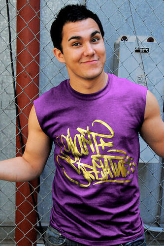  Carlos for Giant Creature