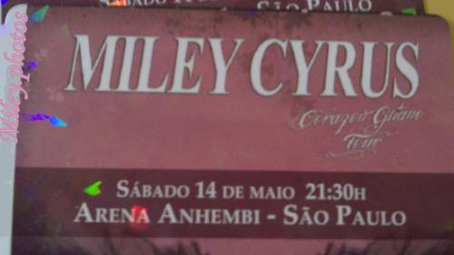  Corazon Gitano Tour (Gypsy Heart) Ticket for onyesha of Miley on Brazil