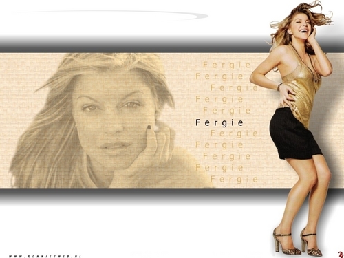  Fergie - kertas dinding