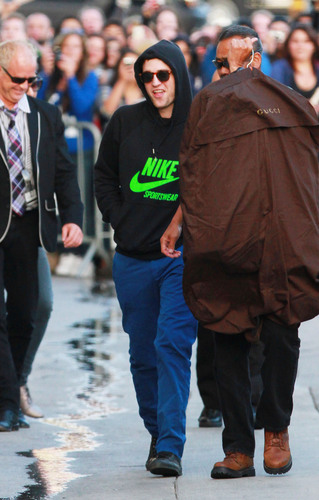  Rob Arriving at Jimmy Kimmel Live