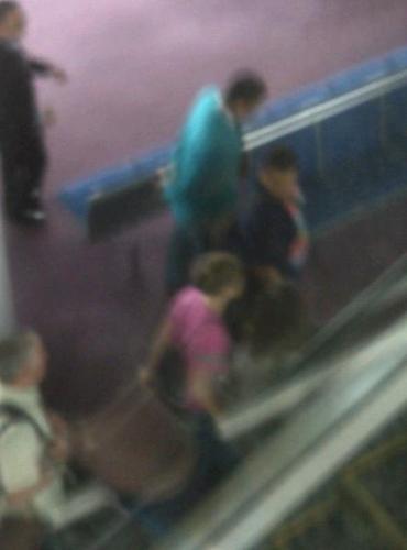  Selena & Justin have arrived in Indonesia!! :)