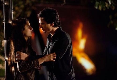  Damon&Elena 2x22