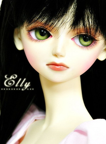  Bjd (ball-jointed doll)