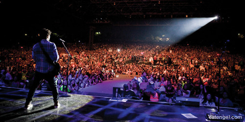  Jonas Brothers Live in کنسرٹ