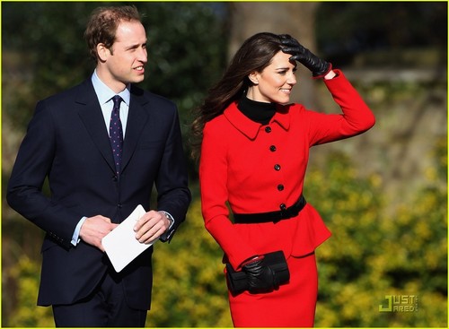  Kate Middleton and Prince William return to St Andrews