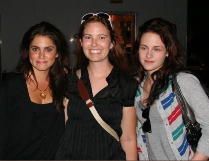  Old/new fanpic of Nikki and Kristen!