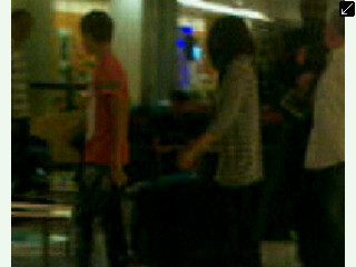  Selena and Justin at Jakarta airport ,Indonesia
