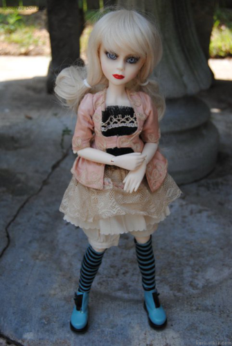  thé Party Doll