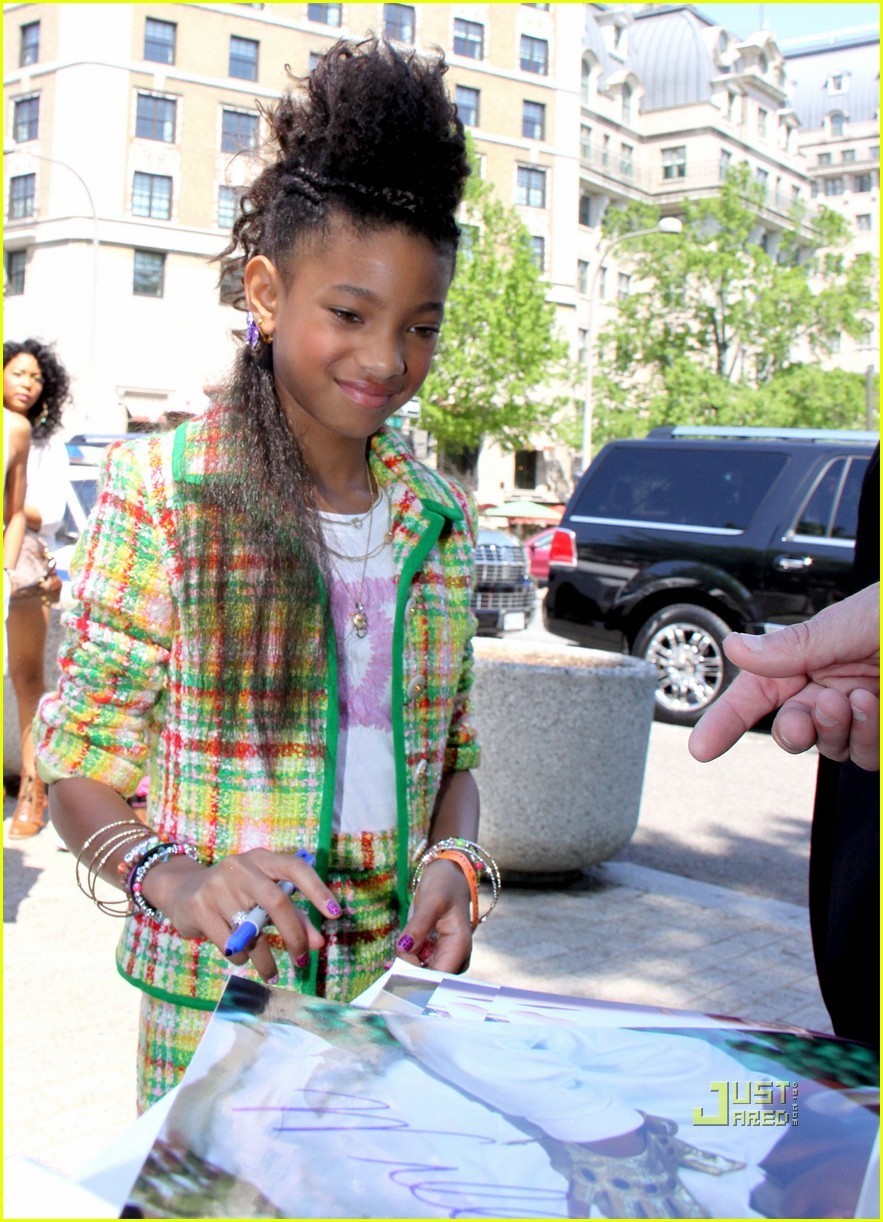 Willow Smith: White House Easter Egg Roll!