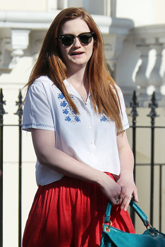  2011 - Out and About in West Londres (Apr 25)