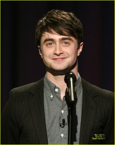  Daniel Radcliffe Tries Stand-Up Comedy For Jimmy Fallon