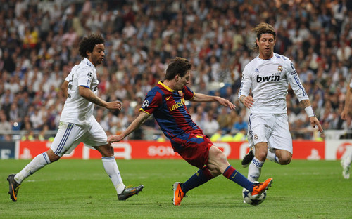  L. Messi (Real Madrid - Barcelona)