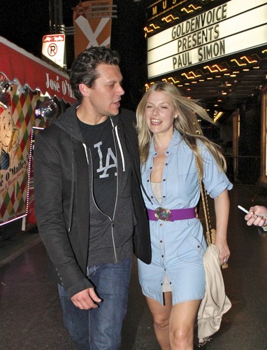 Leaving the Music Box in L.A - April 19, 2011