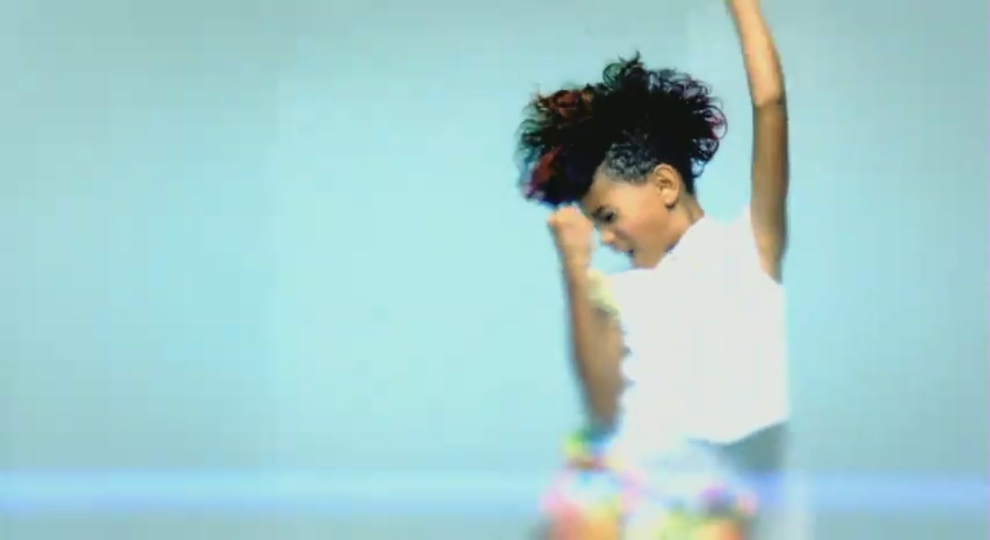 Whip My Hair [Music Video] - Willow Smith Image (21411313) - Fanpop