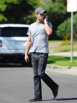  April 28th - Chace out on Kings Road in LA