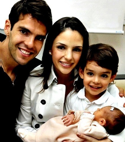  Kaka,Carol,Luca & Isabella :) Perfect family!