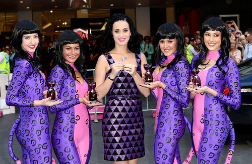  Katy Perry Fragrance Launch