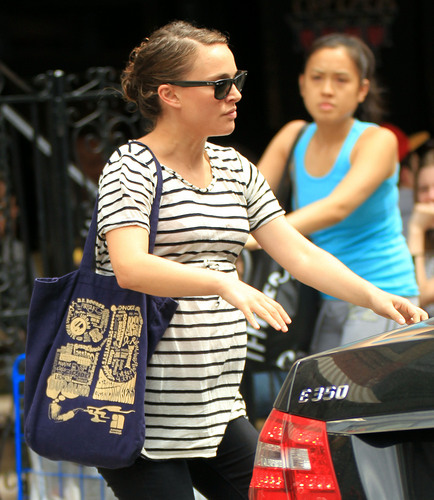  Out and about in New York City (April 28th 2011)