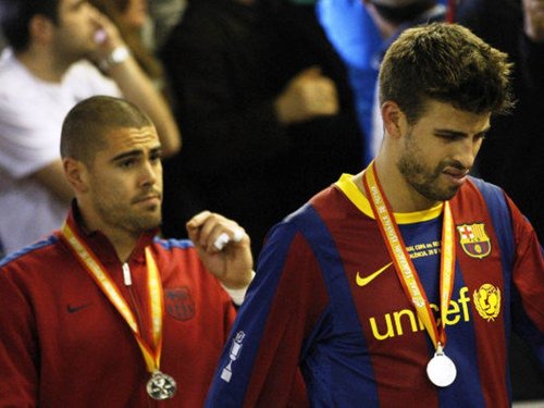  Piqué face of envy because of Shakira!