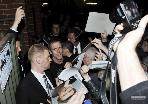 hugh laurie Signing Autographs for Fans after the Berlin Concert