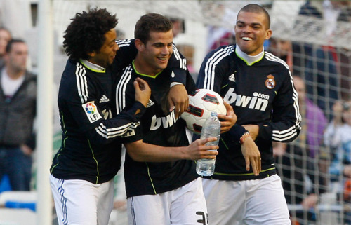 Castilla players together