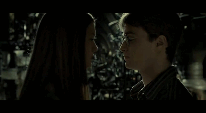 Ginny and Harry kiss scene