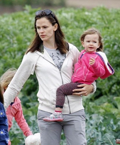 Jen @ the Community Farm in Thousands Oaks with Violet and Seraphina 4/21/11