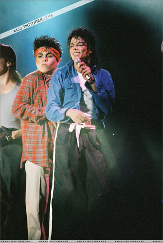 Michael Jackson Bad Era and TOUR!!
