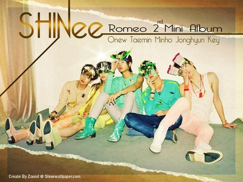  SHINee Romeo Album Cover