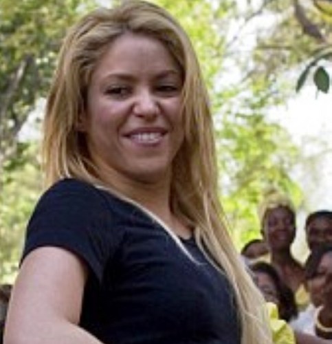 Shakira dark nipples