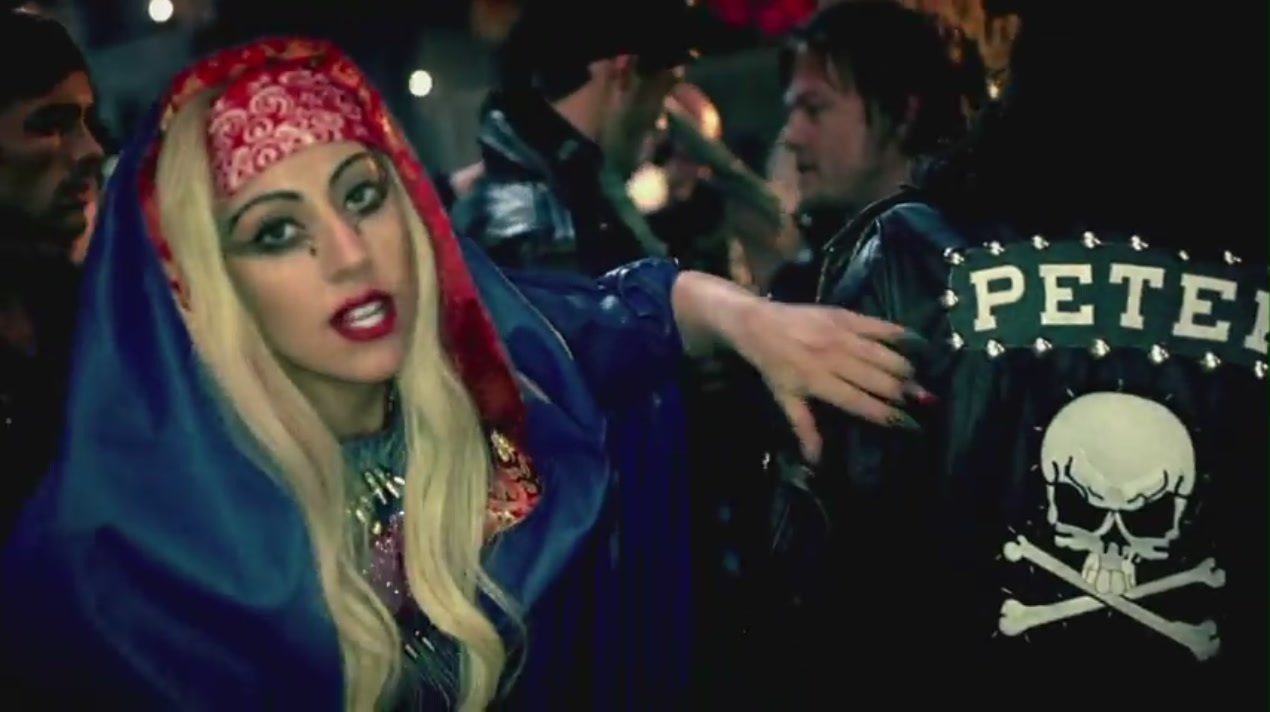Judas lady gaga slowed. Леди Гага джудас минус. Песня джудас леди Гага СПИД ап слушать.