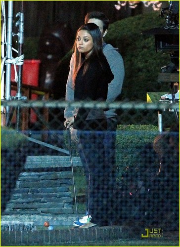  Mila Kunis Takes Off For 'Ted'