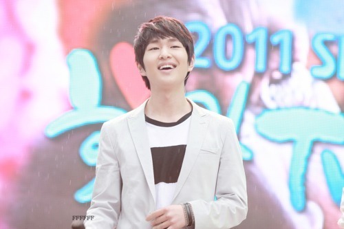  Onew @ Hope Charity