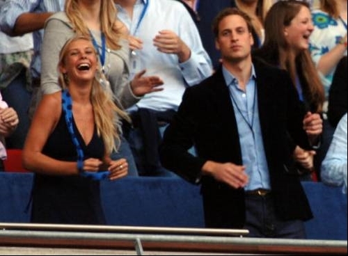  Prince William and his brother's girlfriend-Chelsy