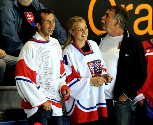 Radek Stepanek  as fan on hockey