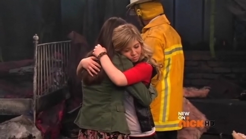  Sam hugging crying Carly