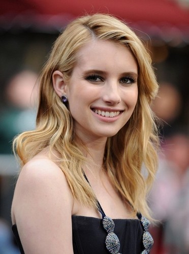  Emma Roberts at "Pirates of the Caribbean" World Premiere