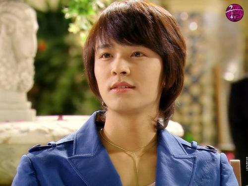  Kim Jeong Hoon as Lee Yul Goon