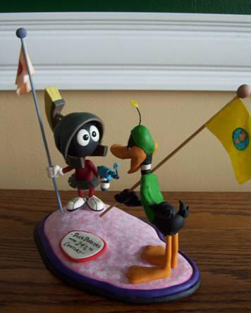  Marvin Martian & Daffy pato Sculpture