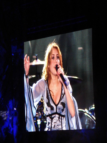  Miley - Gypsy hati, tengah-tengah Tour - Buenos Aires, Argentina - 6th May 2011