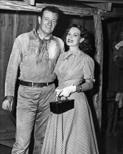  John Wayne & Maureen O'hara
